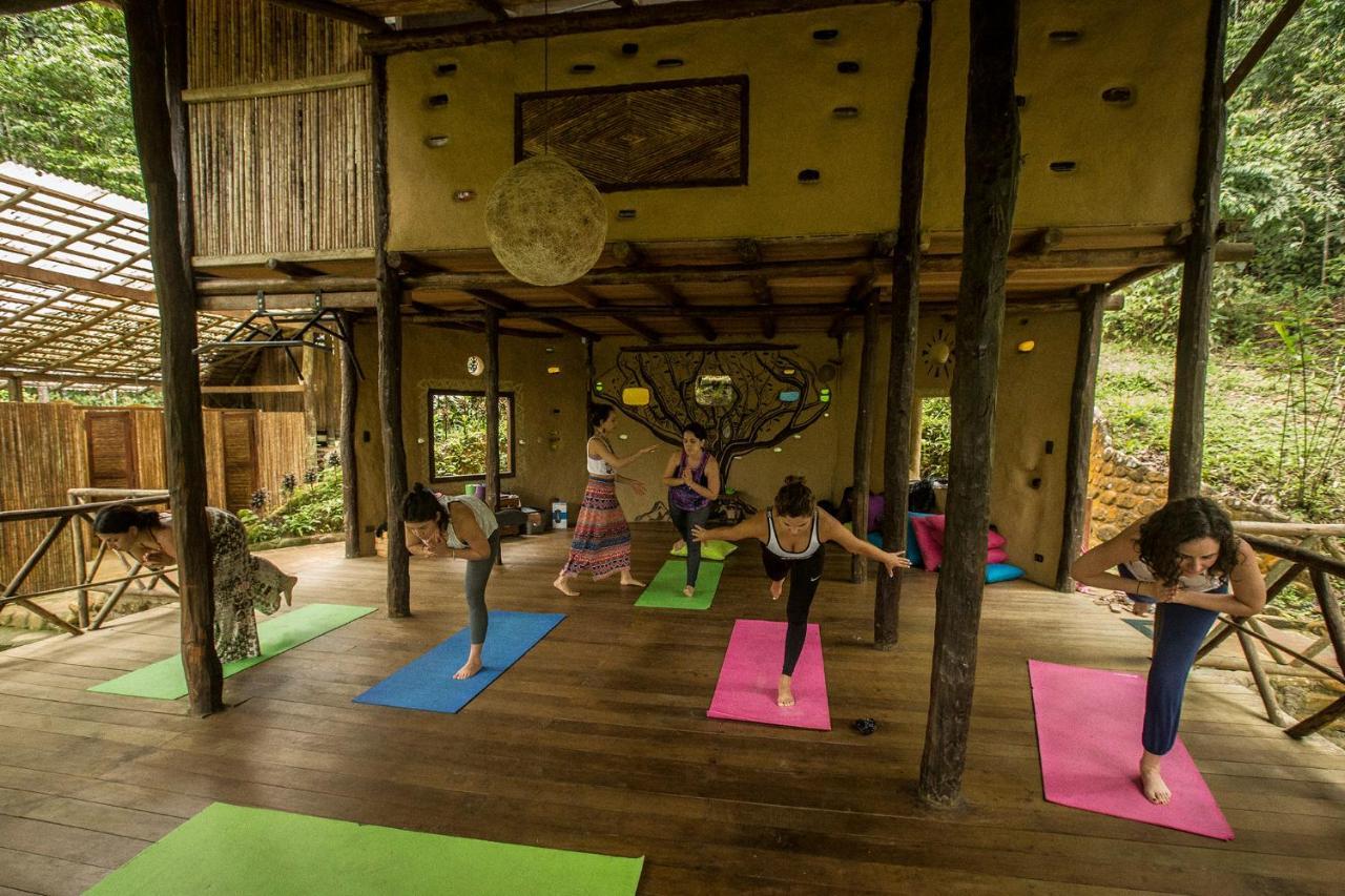 Chirapa Manta Amazon Lodge Lamas Bagian luar foto