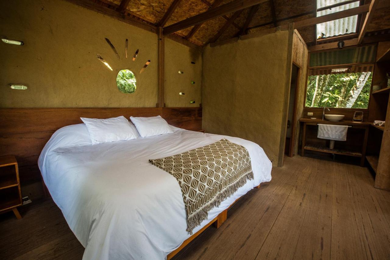 Chirapa Manta Amazon Lodge Lamas Bagian luar foto