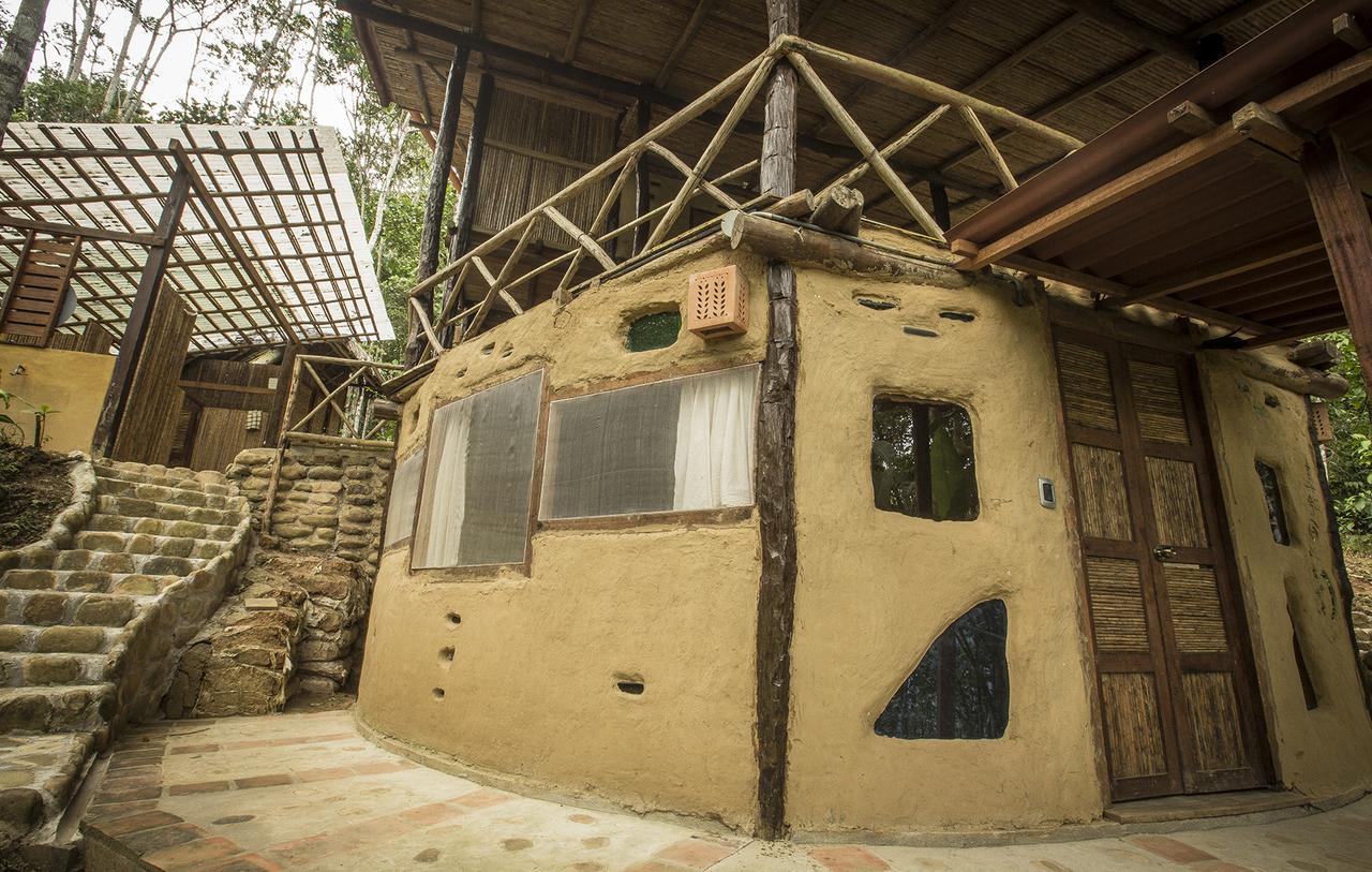 Chirapa Manta Amazon Lodge Lamas Bagian luar foto