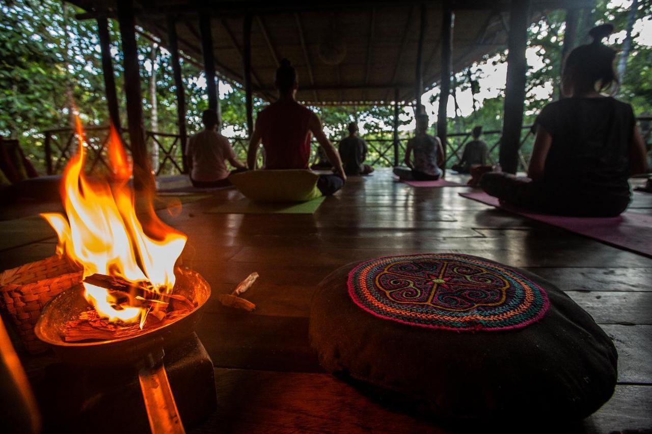 Chirapa Manta Amazon Lodge Lamas Bagian luar foto