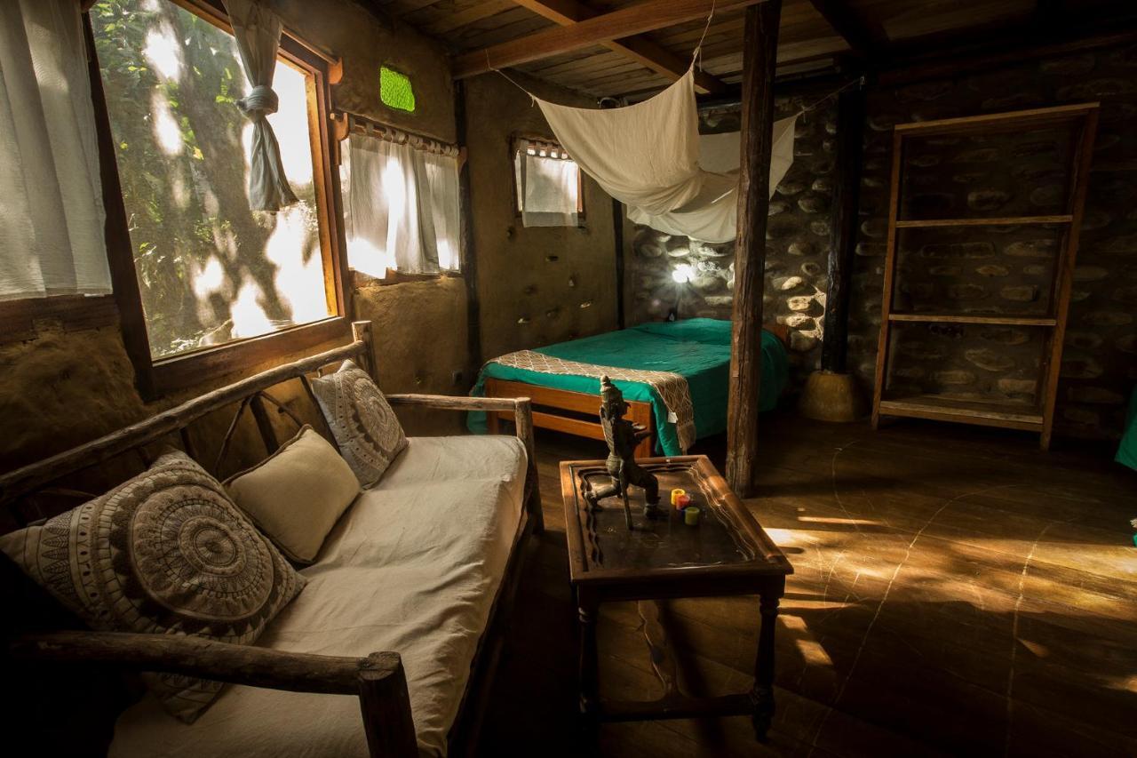 Chirapa Manta Amazon Lodge Lamas Bagian luar foto